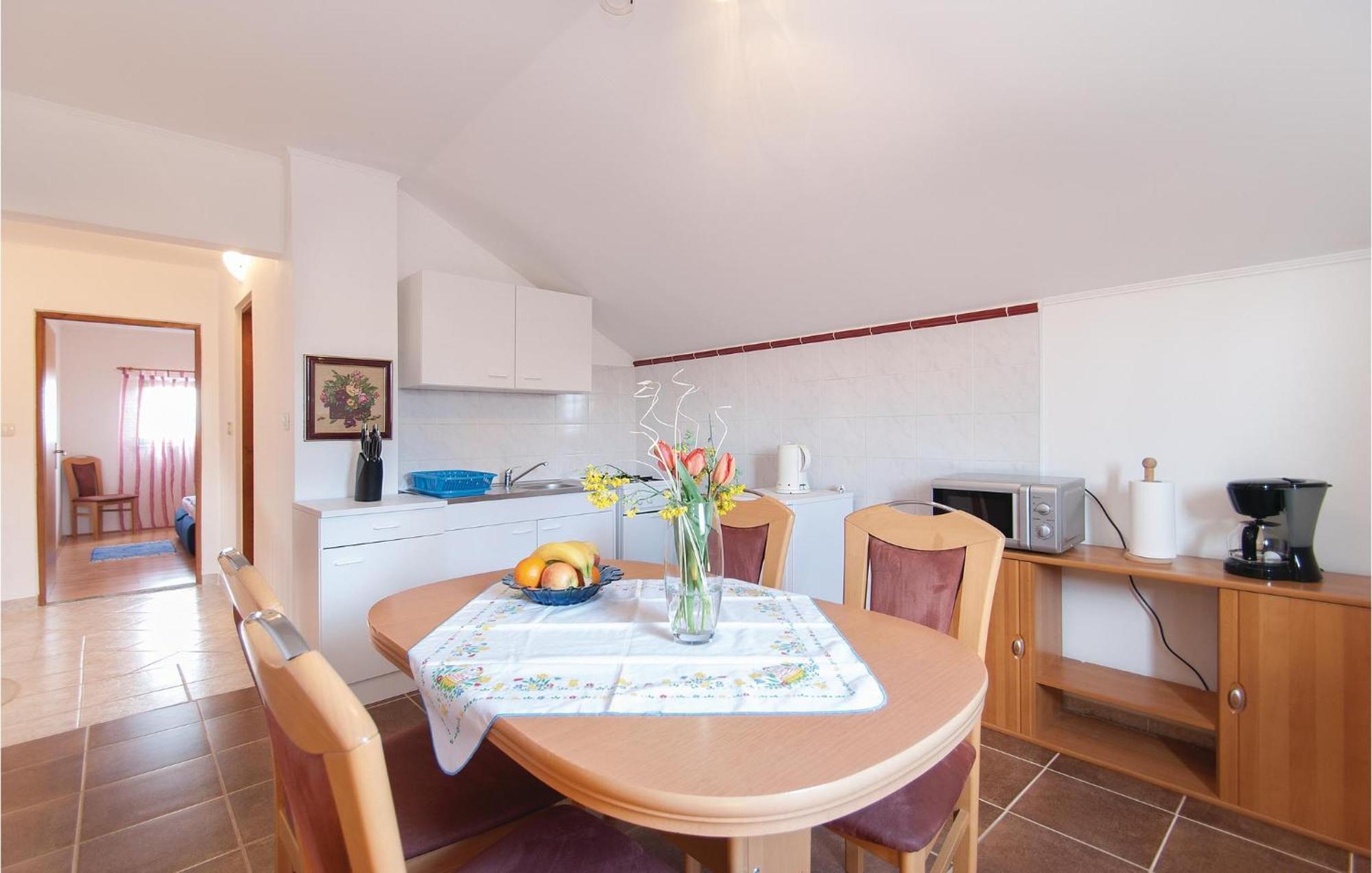 Lovely Apartment In Rovinj With Kitchen Dış mekan fotoğraf