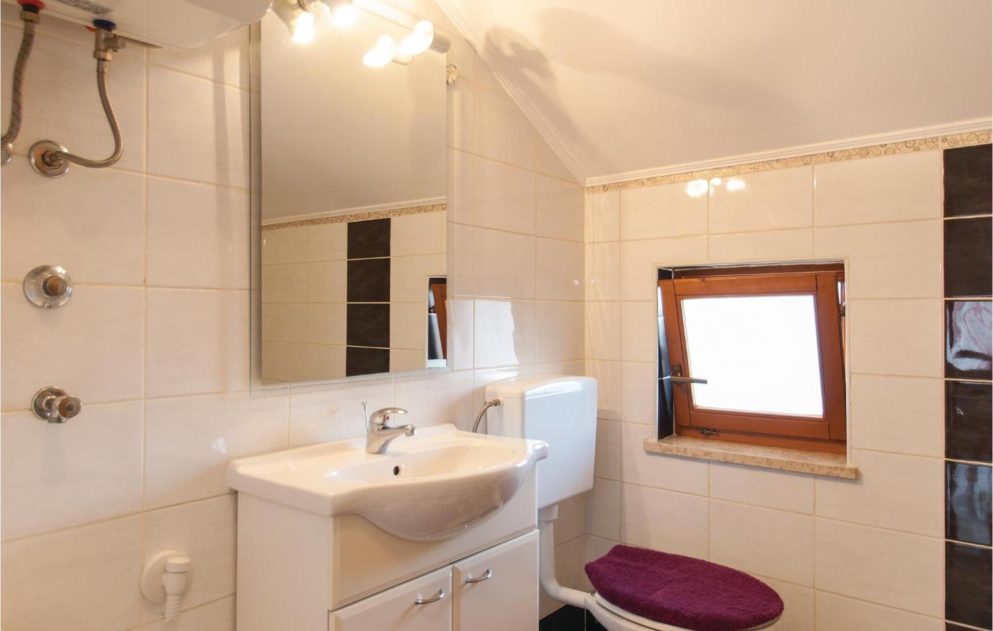Lovely Apartment In Rovinj With Kitchen Dış mekan fotoğraf