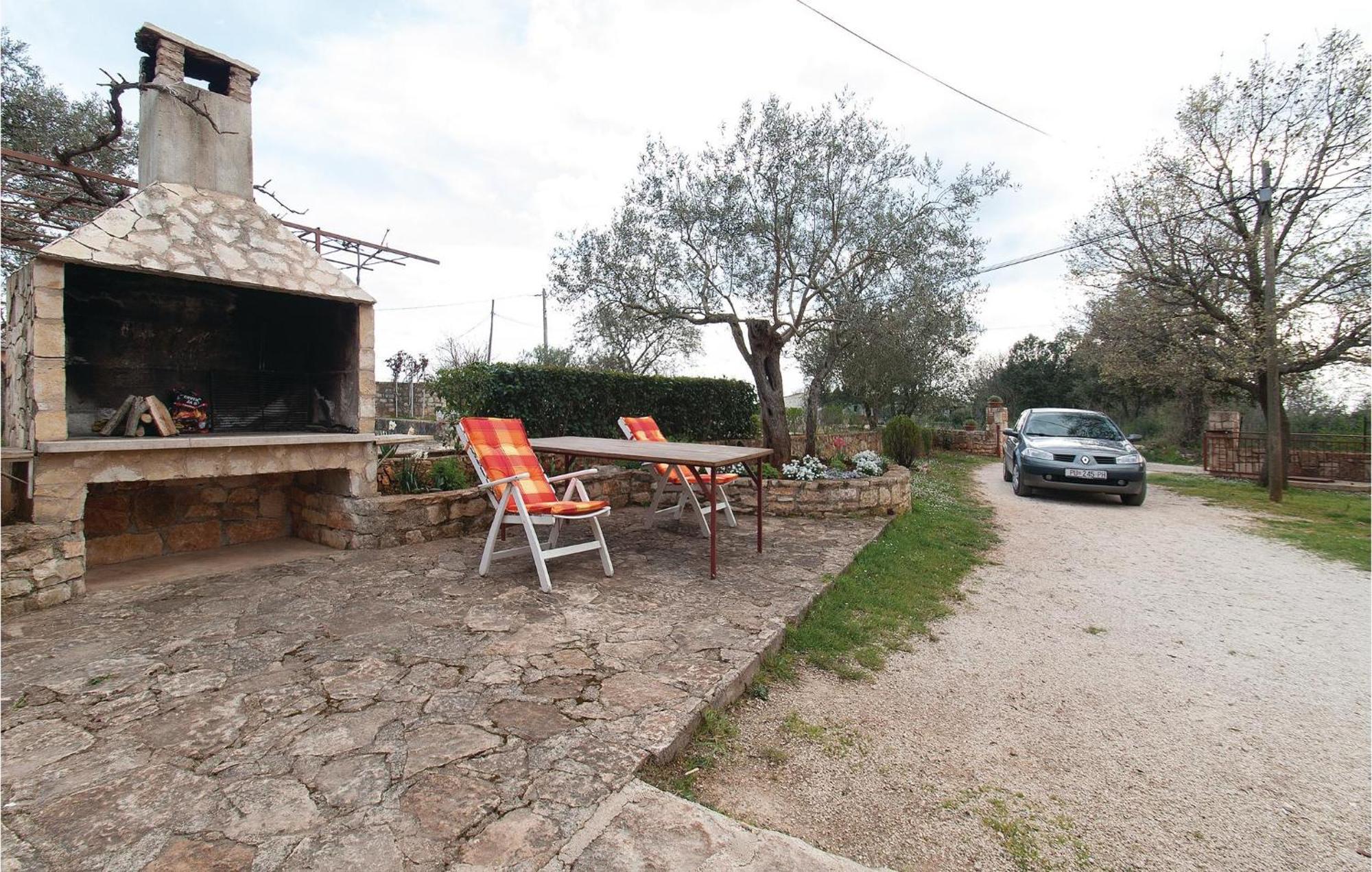 Lovely Apartment In Rovinj With Kitchen Dış mekan fotoğraf